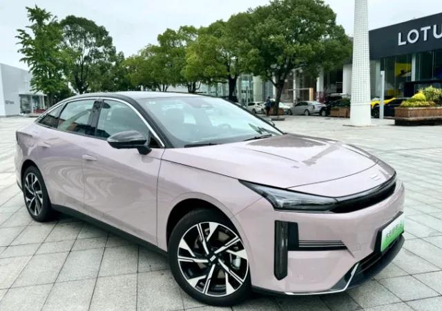 2025年新能源汽車行業(yè)觀察:電池終身質(zhì)保,是噱頭還是真福利?